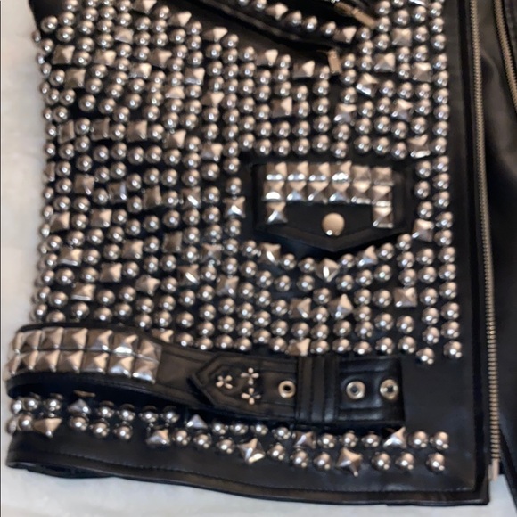 Punk Rocker Vest - Picture 14 of 16